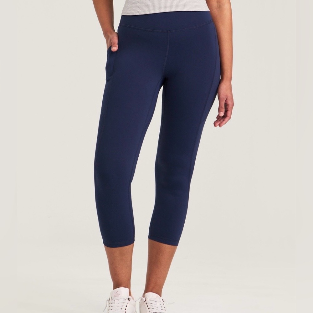 Shambhala grey high rise crop leggings NWOT